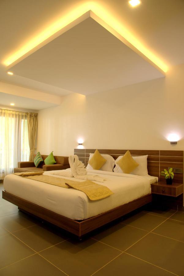 Silver Storm Resort Athirappilly Ngoại thất bức ảnh